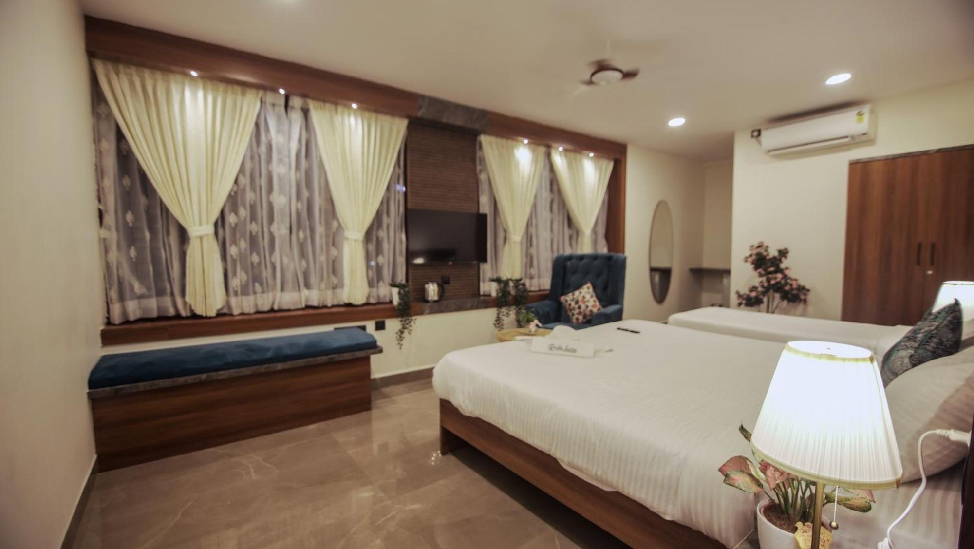Radhe Suites Hyderabad Exterior photo